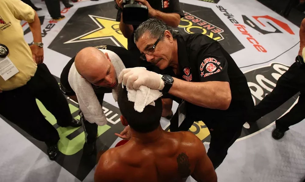 Заявление Reebok по поводу увольнения Джейкоба Дюрана